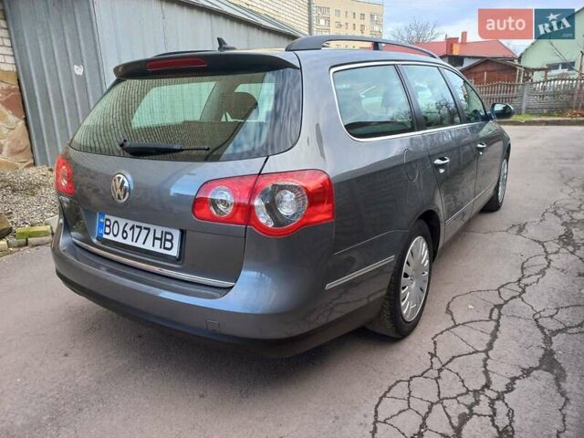 Сірий Фольксваген Пассат, об'ємом двигуна 1.6 л та пробігом 188 тис. км за 7700 $, фото 3 на Automoto.ua