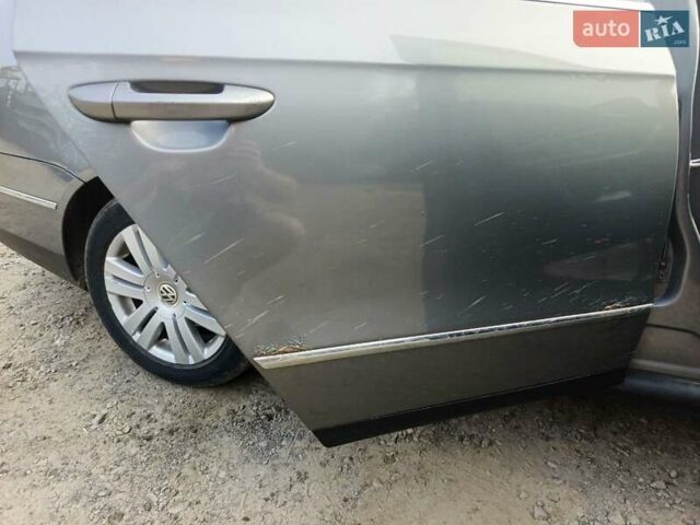 Фольксваген Пассат 2007 у Львові на Automoto.ua Сірий Фольксваген Пассат, об'ємом двигуна 2 л та пробігом 330 тис. км за 5000 $, фото 10 на Automoto.ua