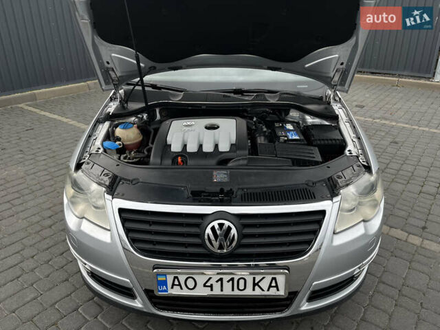 Серый Фольксваген Пассат, объемом двигателя 1.97 л и пробегом 215 тыс. км за 4700 $, фото 1 на Automoto.ua