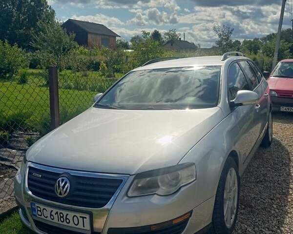 Серый Фольксваген Пассат, объемом двигателя 2 л и пробегом 250 тыс. км за 5300 $, фото 11 на Automoto.ua