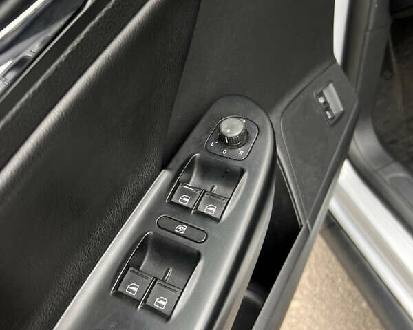 Сірий Фольксваген Пассат, об'ємом двигуна 1.97 л та пробігом 319 тис. км за 6999 $, фото 19 на Automoto.ua