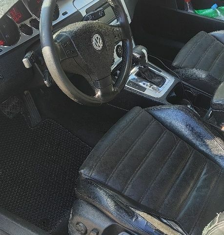 Сірий Фольксваген Пассат, об'ємом двигуна 2 л та пробігом 460 тис. км за 3210 $, фото 4 на Automoto.ua