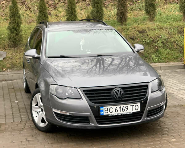 Серый Фольксваген Пассат, объемом двигателя 1.97 л и пробегом 350 тыс. км за 6500 $, фото 9 на Automoto.ua