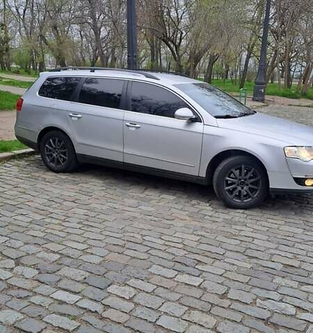 Серый Фольксваген Пассат, объемом двигателя 1.97 л и пробегом 400 тыс. км за 5999 $, фото 7 на Automoto.ua