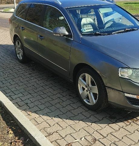 Сірий Фольксваген Пассат, об'ємом двигуна 2 л та пробігом 460 тис. км за 3210 $, фото 1 на Automoto.ua