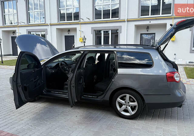 Сірий Фольксваген Пассат, об'ємом двигуна 1.6 л та пробігом 253 тис. км за 6300 $, фото 26 на Automoto.ua