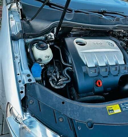 Серый Фольксваген Пассат, объемом двигателя 2 л и пробегом 204 тыс. км за 8500 $, фото 66 на Automoto.ua