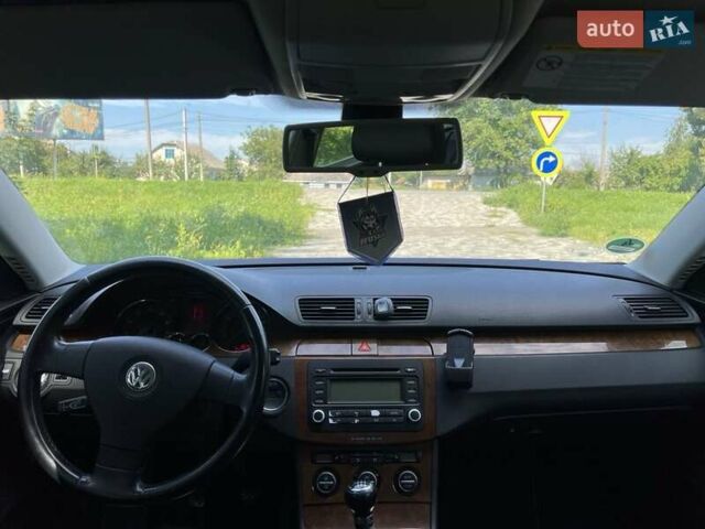 Сірий Фольксваген Пассат, об'ємом двигуна 1.6 л та пробігом 194 тис. км за 6300 $, фото 4 на Automoto.ua