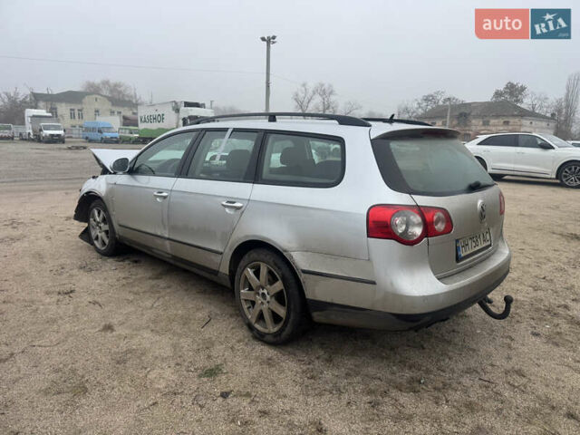 Серый Фольксваген Пассат, объемом двигателя 1.97 л и пробегом 200 тыс. км за 1600 $, фото 2 на Automoto.ua