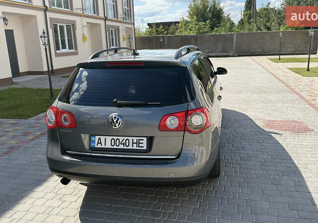 Сірий Фольксваген Пассат, об'ємом двигуна 1.6 л та пробігом 253 тис. км за 6300 $, фото 7 на Automoto.ua