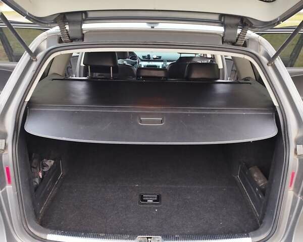 Серый Фольксваген Пассат, объемом двигателя 1.97 л и пробегом 345 тыс. км за 6500 $, фото 5 на Automoto.ua