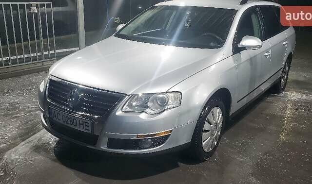 Сірий Фольксваген Пассат, об'ємом двигуна 2 л та пробігом 275 тис. км за 5500 $, фото 11 на Automoto.ua