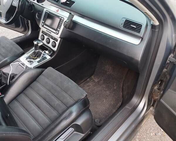 Серый Фольксваген Пассат, объемом двигателя 1.97 л и пробегом 345 тыс. км за 6500 $, фото 8 на Automoto.ua