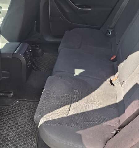 Серый Фольксваген Пассат, объемом двигателя 1.9 л и пробегом 406 тыс. км за 6500 $, фото 2 на Automoto.ua