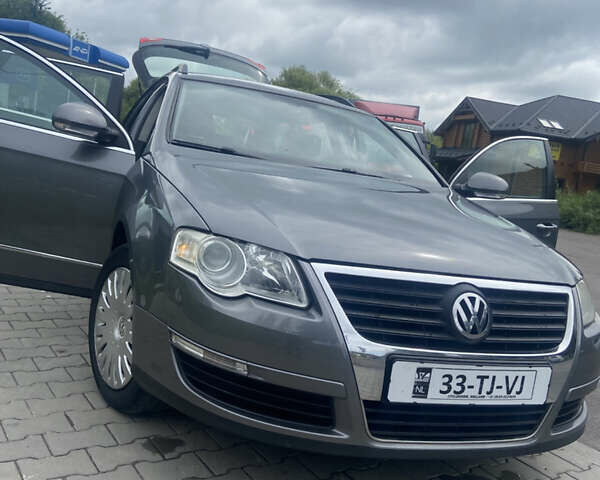 Серый Фольксваген Пассат, объемом двигателя 2 л и пробегом 254 тыс. км за 6200 $, фото 15 на Automoto.ua