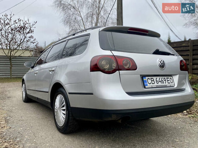 Сірий Фольксваген Пассат, об'ємом двигуна 1.6 л та пробігом 219 тис. км за 4900 $, фото 4 на Automoto.ua