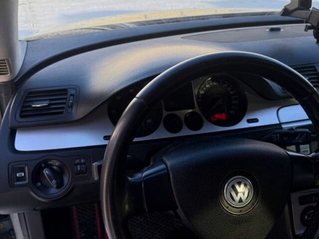 Серый Фольксваген Пассат, объемом двигателя 2 л и пробегом 200 тыс. км за 6600 $, фото 5 на Automoto.ua