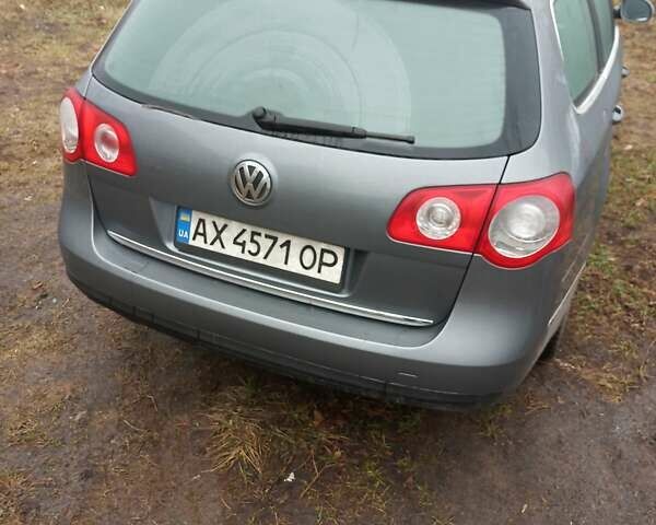 Серый Фольксваген Пассат, объемом двигателя 2 л и пробегом 251 тыс. км за 6900 $, фото 4 на Automoto.ua