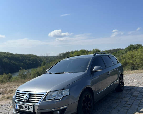 Сірий Фольксваген Пассат, об'ємом двигуна 2 л та пробігом 237 тис. км за 6500 $, фото 1 на Automoto.ua
