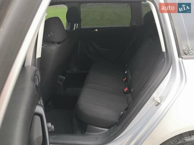 Серый Фольксваген Пассат, объемом двигателя 1.9 л и пробегом 256 тыс. км за 5500 $, фото 6 на Automoto.ua