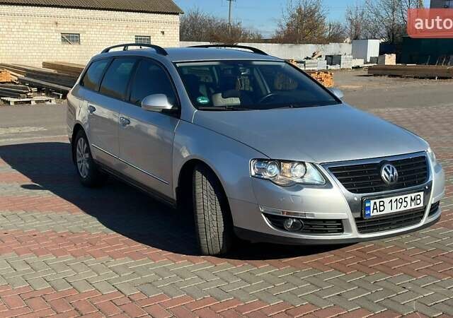 Серый Фольксваген Пассат, объемом двигателя 2 л и пробегом 204 тыс. км за 8500 $, фото 3 на Automoto.ua