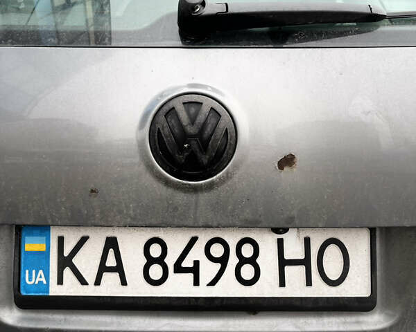 Серый Фольксваген Пассат, объемом двигателя 1.9 л и пробегом 215 тыс. км за 6700 $, фото 14 на Automoto.ua