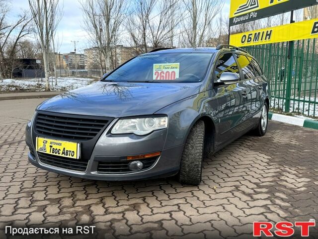 Серый Фольксваген Пассат, объемом двигателя 20 л и пробегом 220 тыс. км за 6900 $, фото 2 на Automoto.ua