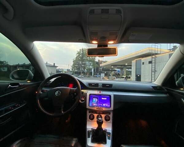 Серый Фольксваген Пассат, объемом двигателя 1.97 л и пробегом 288 тыс. км за 6700 $, фото 7 на Automoto.ua