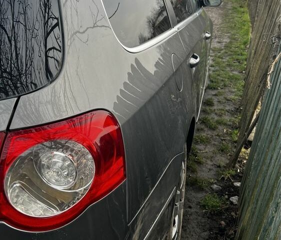 Серый Фольксваген Пассат, объемом двигателя 2 л и пробегом 225 тыс. км за 5700 $, фото 4 на Automoto.ua