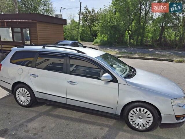 Серый Фольксваген Пассат, объемом двигателя 2 л и пробегом 218 тыс. км за 5300 $, фото 12 на Automoto.ua