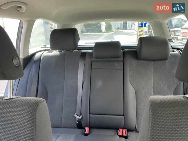 Серый Фольксваген Пассат, объемом двигателя 1.97 л и пробегом 320 тыс. км за 6000 $, фото 25 на Automoto.ua