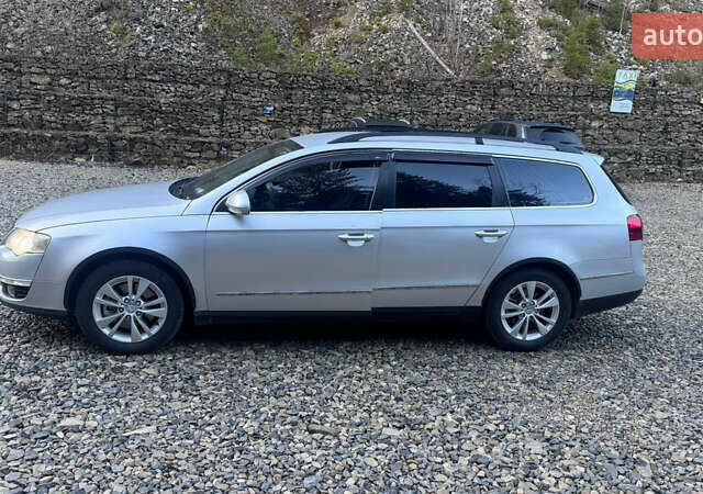 Серый Фольксваген Пассат, объемом двигателя 1.9 л и пробегом 300 тыс. км за 6000 $, фото 6 на Automoto.ua