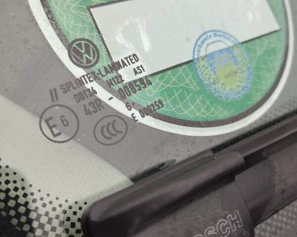 Серый Фольксваген Пассат, объемом двигателя 1.6 л и пробегом 243 тыс. км за 7800 $, фото 106 на Automoto.ua