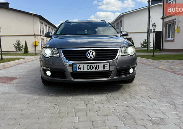 Сірий Фольксваген Пассат, об'ємом двигуна 1.6 л та пробігом 253 тис. км за 6300 $, фото 31 на Automoto.ua