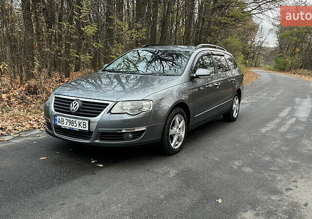 Серый Фольксваген Пассат, объемом двигателя 2 л и пробегом 326 тыс. км за 7300 $, фото 1 на Automoto.ua