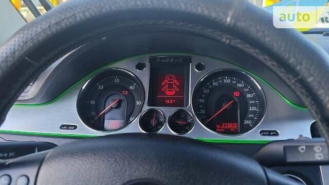 Серый Фольксваген Пассат, объемом двигателя 1.97 л и пробегом 234 тыс. км за 6800 $, фото 6 на Automoto.ua