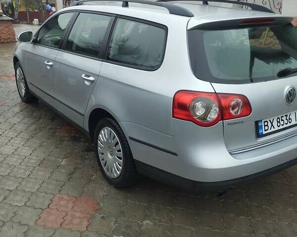 Серый Фольксваген Пассат, объемом двигателя 1.6 л и пробегом 243 тыс. км за 7800 $, фото 6 на Automoto.ua