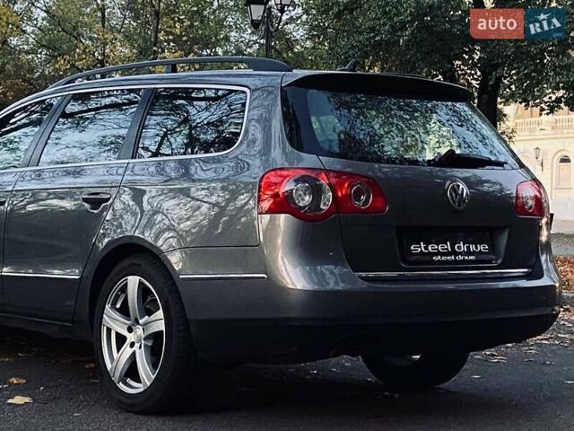 Серый Фольксваген Пассат, объемом двигателя 1.97 л и пробегом 295 тыс. км за 7999 $, фото 6 на Automoto.ua