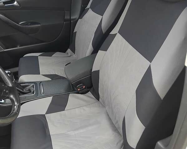 Серый Фольксваген Пассат, объемом двигателя 1.9 л и пробегом 320 тыс. км за 5200 $, фото 6 на Automoto.ua