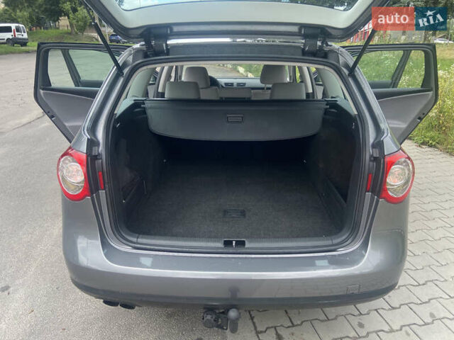 Серый Фольксваген Пассат, объемом двигателя 2 л и пробегом 254 тыс. км за 6200 $, фото 10 на Automoto.ua