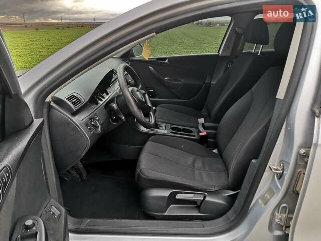 Серый Фольксваген Пассат, объемом двигателя 1.9 л и пробегом 256 тыс. км за 5500 $, фото 8 на Automoto.ua