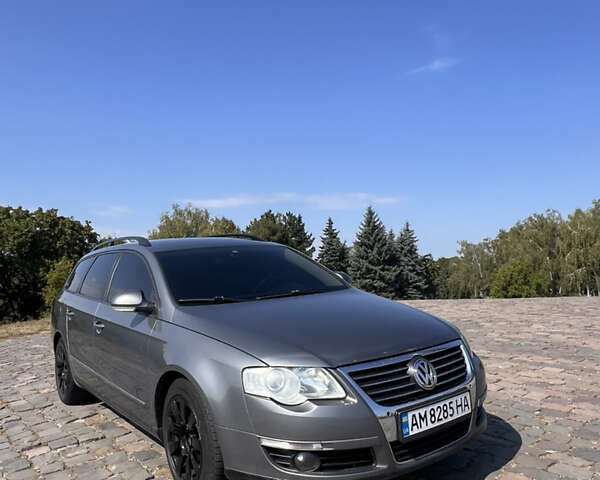 Сірий Фольксваген Пассат, об'ємом двигуна 2 л та пробігом 237 тис. км за 6500 $, фото 2 на Automoto.ua