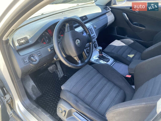 Фольксваген Пассат 2007 у Львові на Automoto.ua Сірий Фольксваген Пассат, об'ємом двигуна 1.97 л та пробігом 337 тис. км за 6300 $, фото 13 на Automoto.ua