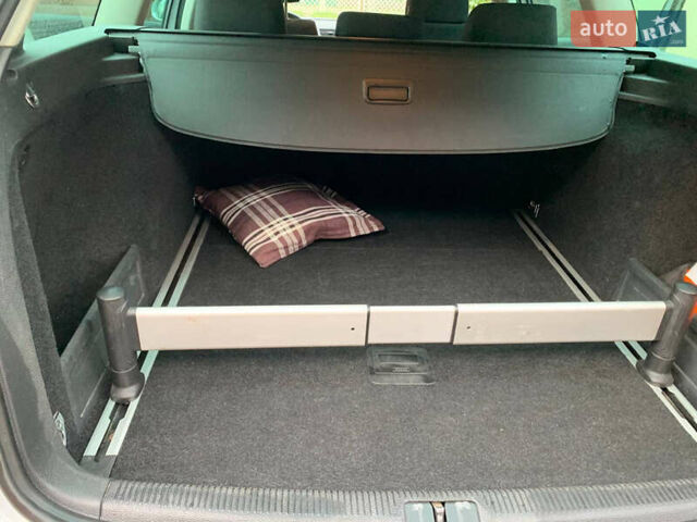 Серый Фольксваген Пассат, объемом двигателя 1.6 л и пробегом 230 тыс. км за 7000 $, фото 20 на Automoto.ua