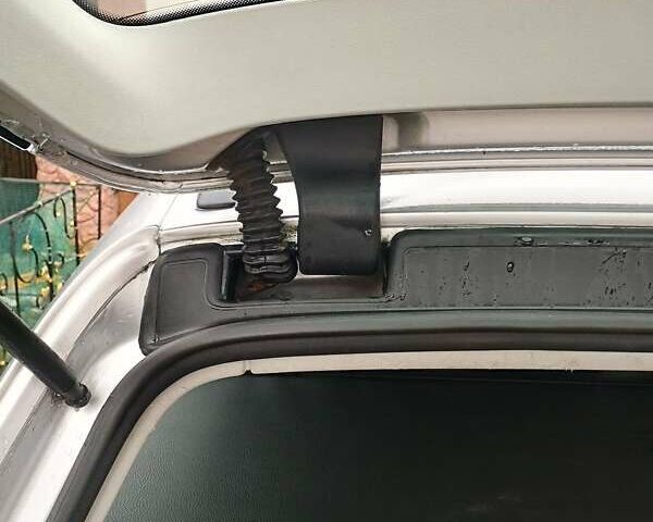 Серый Фольксваген Пассат, объемом двигателя 1.6 л и пробегом 243 тыс. км за 7800 $, фото 55 на Automoto.ua