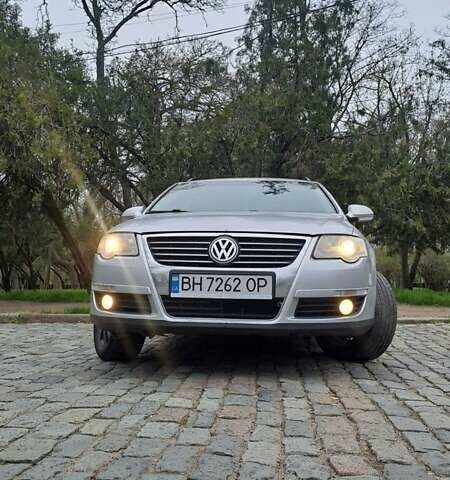 Серый Фольксваген Пассат, объемом двигателя 1.97 л и пробегом 400 тыс. км за 5999 $, фото 12 на Automoto.ua