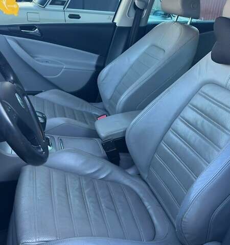 Серый Фольксваген Пассат, объемом двигателя 2 л и пробегом 204 тыс. км за 8500 $, фото 95 на Automoto.ua