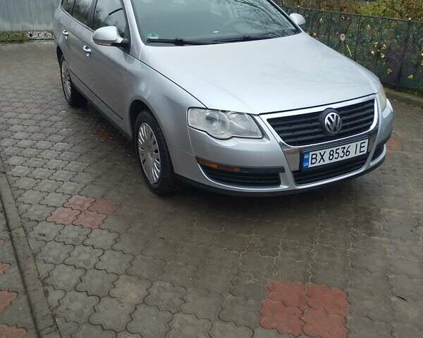 Серый Фольксваген Пассат, объемом двигателя 1.6 л и пробегом 243 тыс. км за 7800 $, фото 21 на Automoto.ua