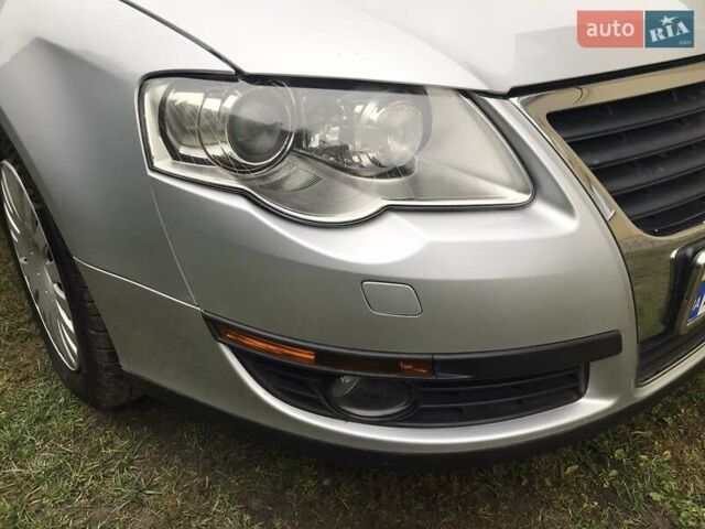 Серый Фольксваген Пассат, объемом двигателя 1.97 л и пробегом 266 тыс. км за 6500 $, фото 41 на Automoto.ua