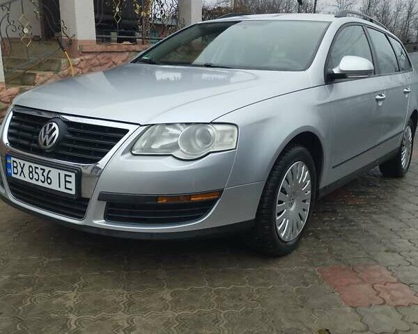 Серый Фольксваген Пассат, объемом двигателя 1.6 л и пробегом 243 тыс. км за 7800 $, фото 4 на Automoto.ua